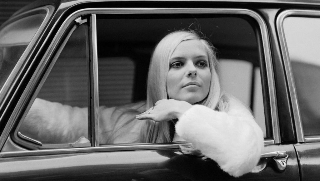 "La prisonnière", le nouveau titre inédit de France Gall 50 ans après... 